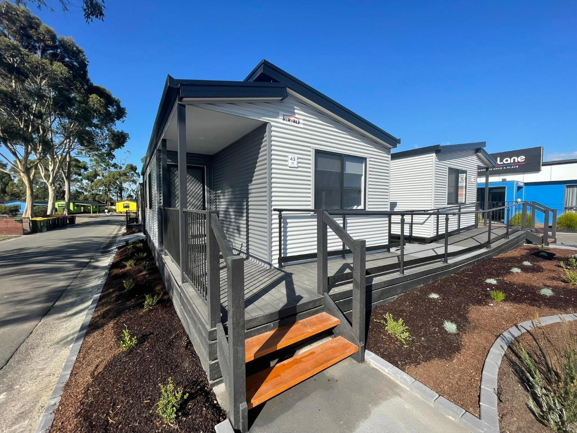 Big4 Traralgon Park Lane Holiday Park Exteriör bild