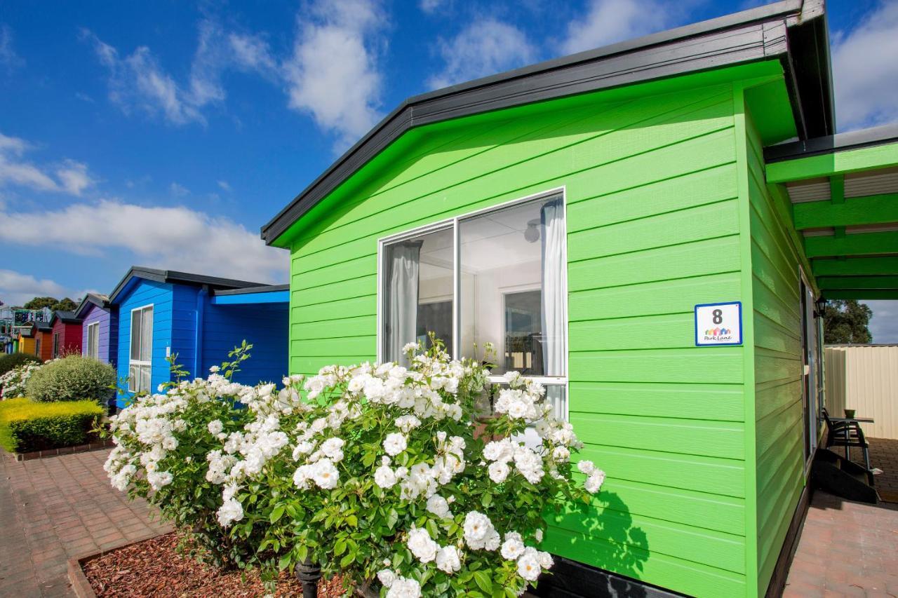 Big4 Traralgon Park Lane Holiday Park Exteriör bild