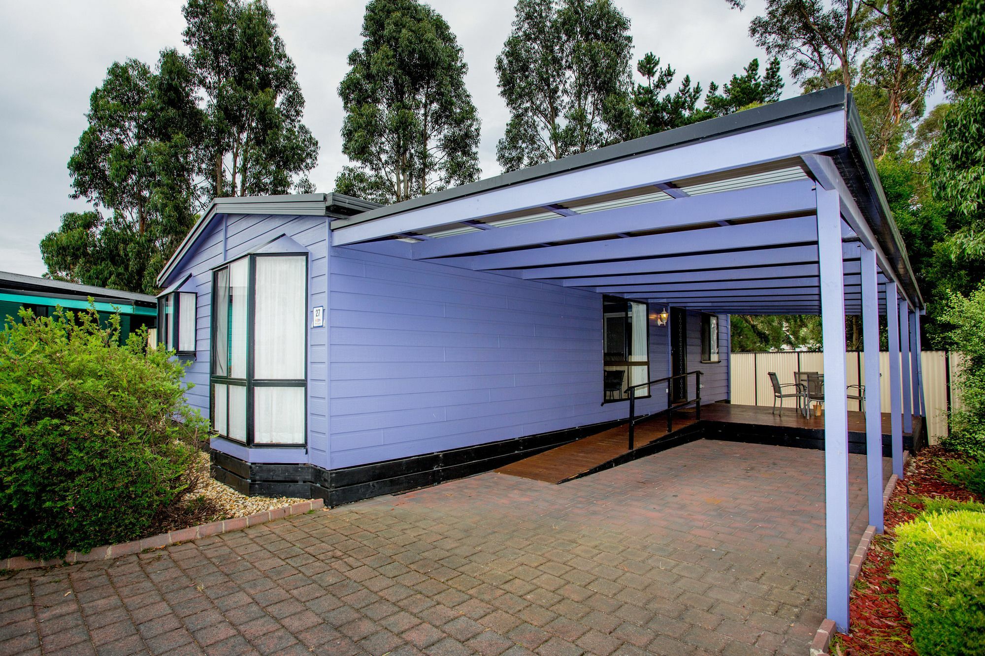 Big4 Traralgon Park Lane Holiday Park Exteriör bild