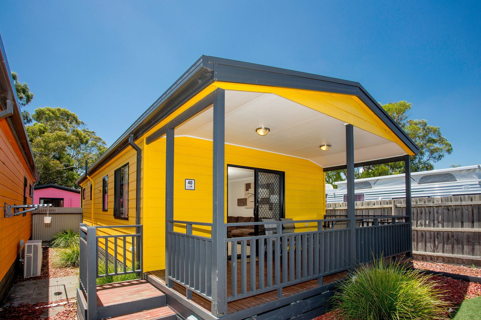 Big4 Traralgon Park Lane Holiday Park Exteriör bild